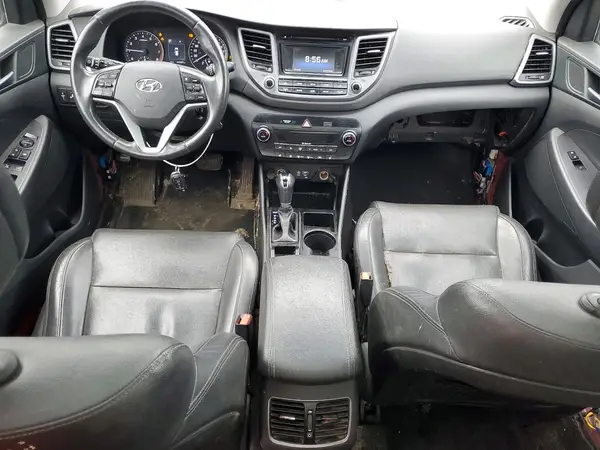 KM8J3CA43HU315860 2017 HYUNDAI TUCSON - Image 8