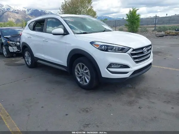 KM8J3CA43HU317883 2017 HYUNDAI TUCSON - Image 1