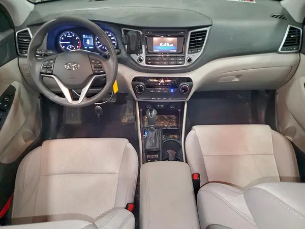 KM8J3CA43HU317947 2017 HYUNDAI TUCSON - Image 8