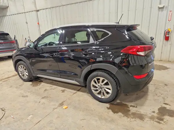 KM8J3CA43HU343383 2017 HYUNDAI TUCSON - Image 2