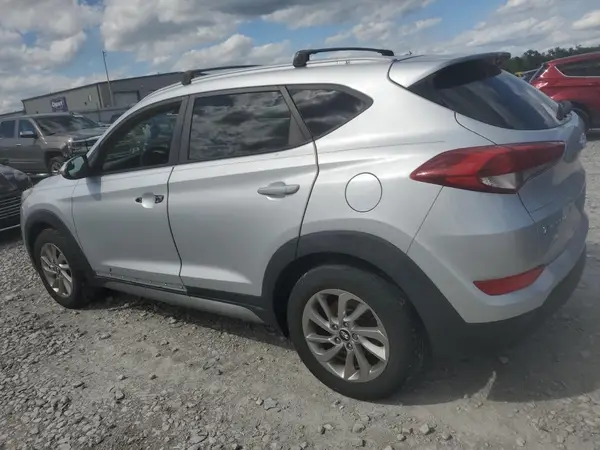 KM8J3CA43HU344369 2017 HYUNDAI TUCSON - Image 2