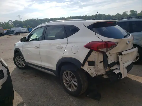 KM8J3CA43HU378232 2017 HYUNDAI TUCSON - Image 2