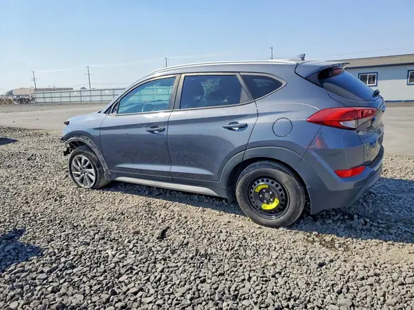 KM8J3CA43HU433066 2017 HYUNDAI TUCSON - Image 2