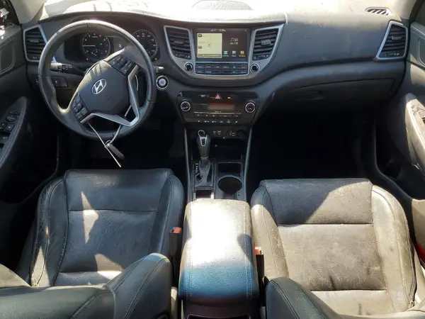 KM8J3CA43HU433066 2017 HYUNDAI TUCSON - Image 8