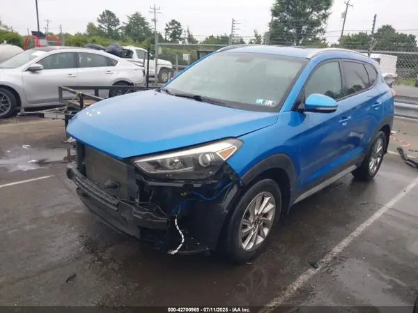 KM8J3CA43HU438588 2017 HYUNDAI TUCSON - Image 2