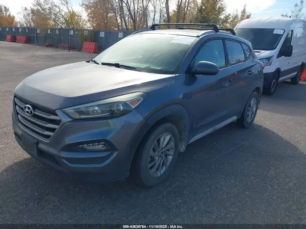 KM8J3CA43HU443418 2017 HYUNDAI TUCSON - Image 2