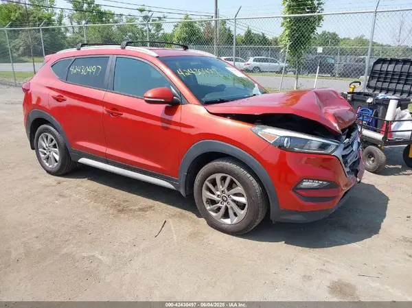 KM8J3CA43HU448165 2017 HYUNDAI TUCSON - Image 1