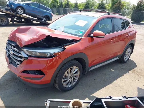 KM8J3CA43HU448165 2017 HYUNDAI TUCSON - Image 2