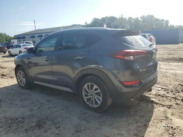 KM8J3CA43HU460977 2017 HYUNDAI TUCSON - Image 2