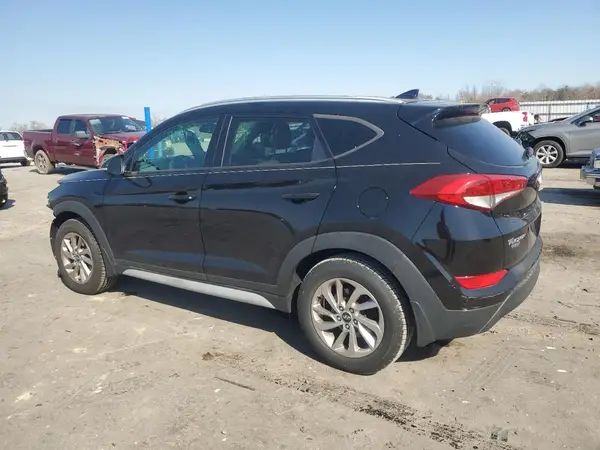 KM8J3CA43HU464883 2017 HYUNDAI TUCSON - Image 2
