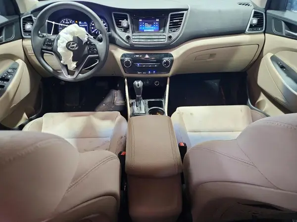 KM8J3CA43HU465127 2017 HYUNDAI TUCSON - Image 8