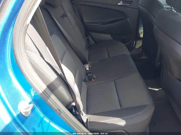 KM8J3CA43HU470456 2017 HYUNDAI TUCSON - Image 8