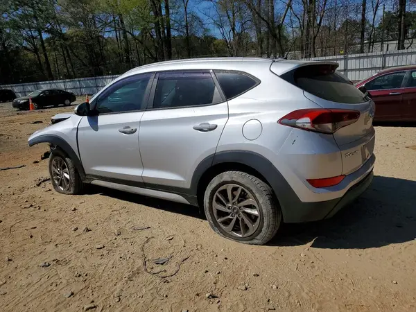 KM8J3CA43HU504976 2017 HYUNDAI TUCSON - Image 2