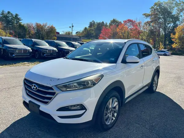 KM8J3CA43HU508042 2017 HYUNDAI TUCSON - Image 2