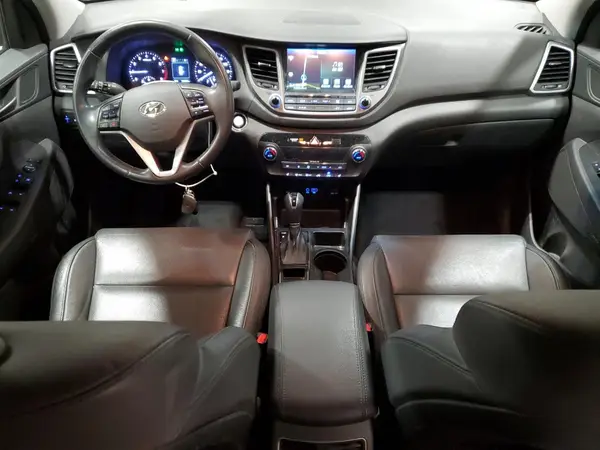KM8J3CA43HU535385 2017 HYUNDAI TUCSON - Image 8