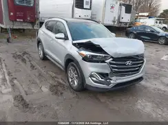 KM8J3CA43HU562196 2017 HYUNDAI TUCSON