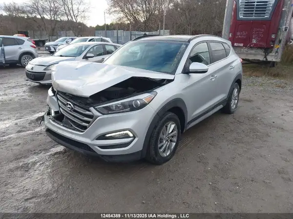 KM8J3CA43HU562196 2017 HYUNDAI TUCSON - Image 2