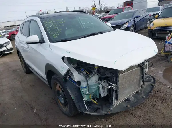 KM8J3CA43HU584716 2017 HYUNDAI TUCSON - Image 1