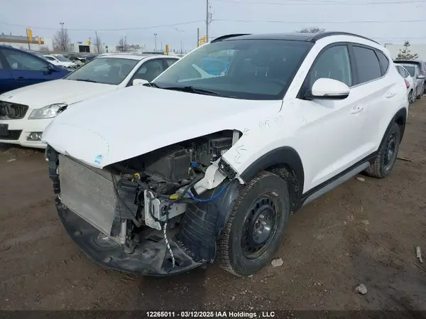KM8J3CA43HU584716 2017 HYUNDAI TUCSON - Image 2