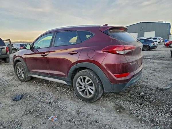 KM8J3CA43JU598864 2018 HYUNDAI TUCSON - Image 2
