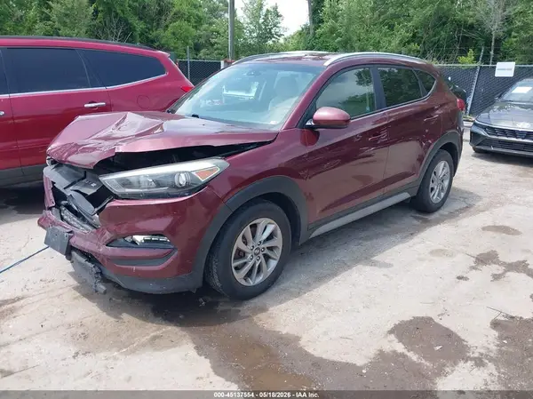 KM8J3CA43JU599917 2018 HYUNDAI TUCSON - Image 2