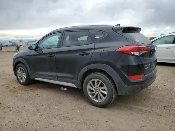 KM8J3CA43JU607482 2018 HYUNDAI TUCSON - Image 2