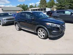 KM8J3CA43JU609426 2018 HYUNDAI TUCSON