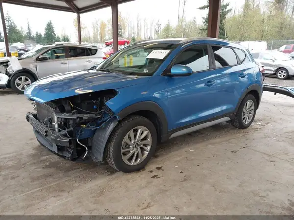 KM8J3CA43JU619552 2018 HYUNDAI TUCSON - Image 2