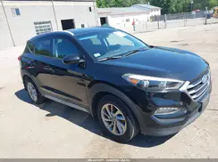 KM8J3CA43JU625318 2018 HYUNDAI TUCSON
