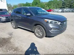 KM8J3CA43JU632155 2018 HYUNDAI TUCSON