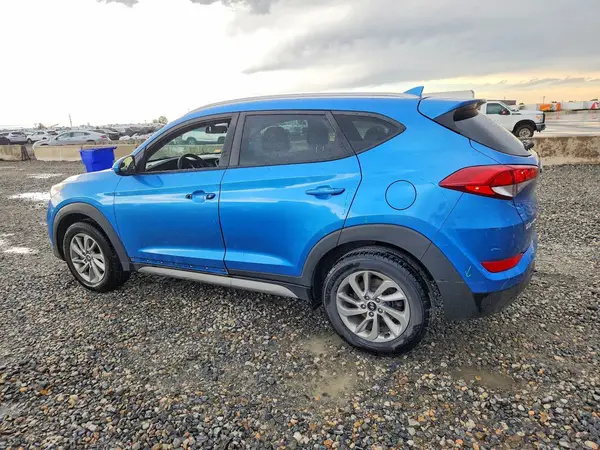 KM8J3CA43JU636223 2018 HYUNDAI TUCSON - Image 2