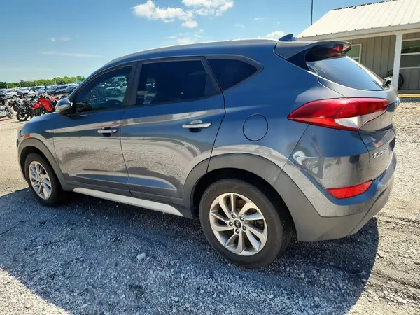 KM8J3CA43JU642801 2018 HYUNDAI TUCSON - Image 2