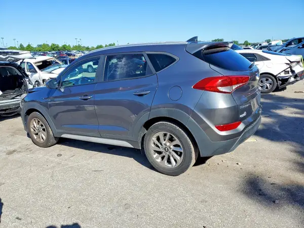 KM8J3CA43JU648677 2018 HYUNDAI TUCSON - Image 2