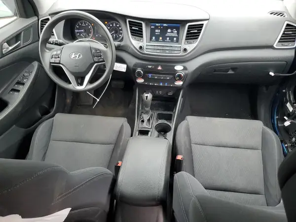 KM8J3CA43JU656858 2018 HYUNDAI TUCSON - Image 8