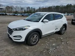 KM8J3CA43JU668220 2018 HYUNDAI TUCSON