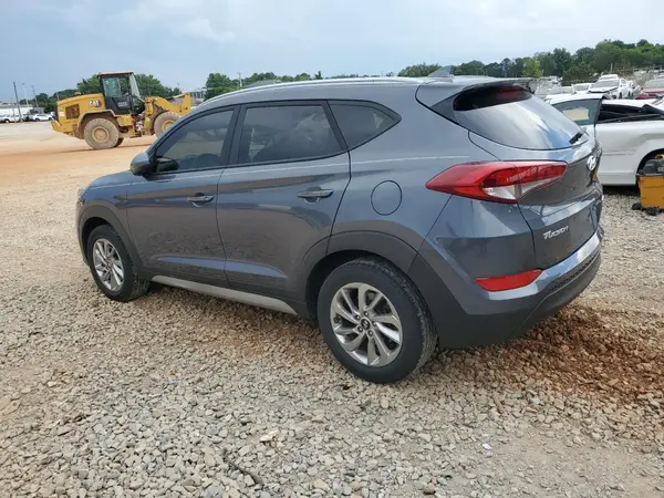 KM8J3CA43JU668816 2018 HYUNDAI TUCSON - Image 2