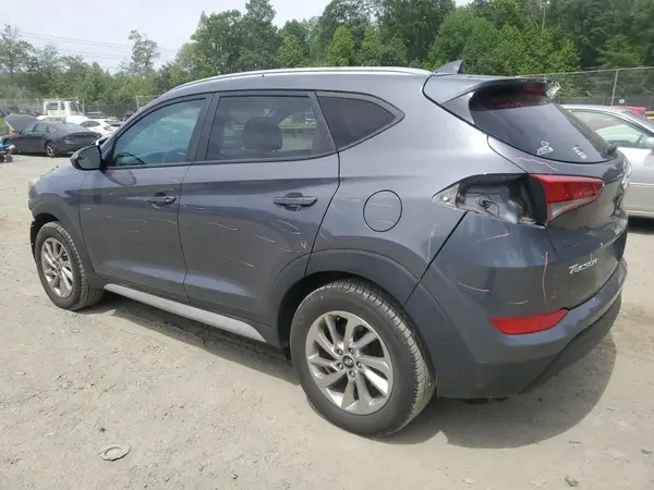 KM8J3CA43JU669190 2018 HYUNDAI TUCSON - Image 2