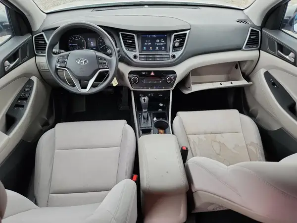 KM8J3CA43JU674714 2018 HYUNDAI TUCSON - Image 8