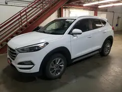 KM8J3CA43JU685129 2018 HYUNDAI TUCSON
