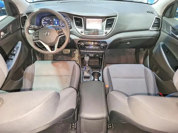 KM8J3CA43JU699483 2018 HYUNDAI TUCSON - Image 8