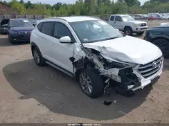 KM8J3CA43JU702933 2018 HYUNDAI TUCSON