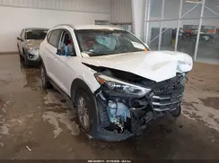KM8J3CA43JU702947 2018 HYUNDAI TUCSON