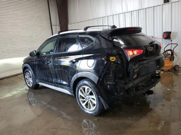 KM8J3CA43JU706853 2018 HYUNDAI TUCSON - Image 2