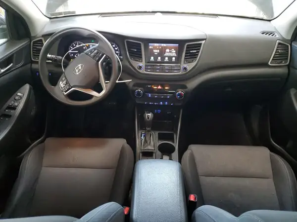 KM8J3CA43JU706853 2018 HYUNDAI TUCSON - Image 8