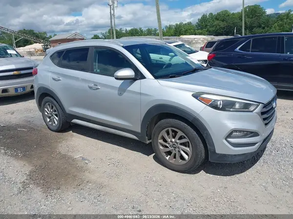 KM8J3CA43JU728819 2018 HYUNDAI TUCSON - Image 1