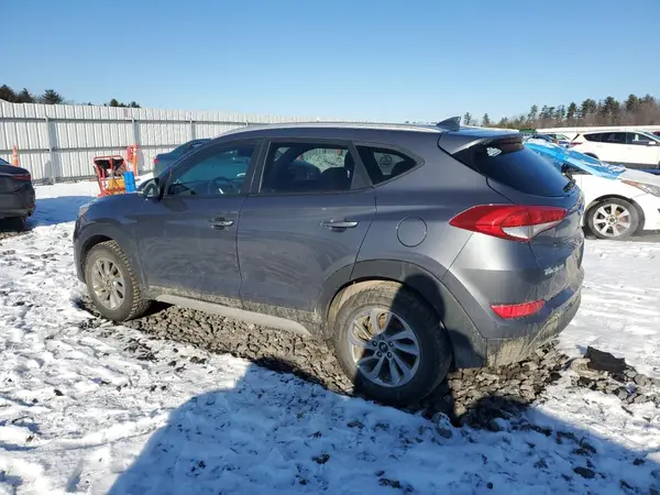 KM8J3CA43JU738797 2018 HYUNDAI TUCSON - Image 2