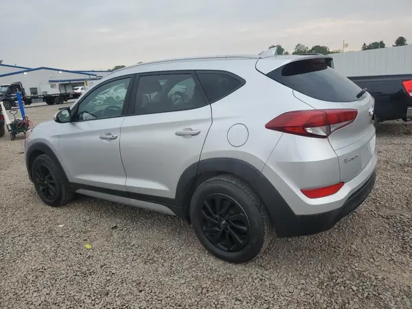 KM8J3CA43JU743353 2018 HYUNDAI TUCSON - Image 2