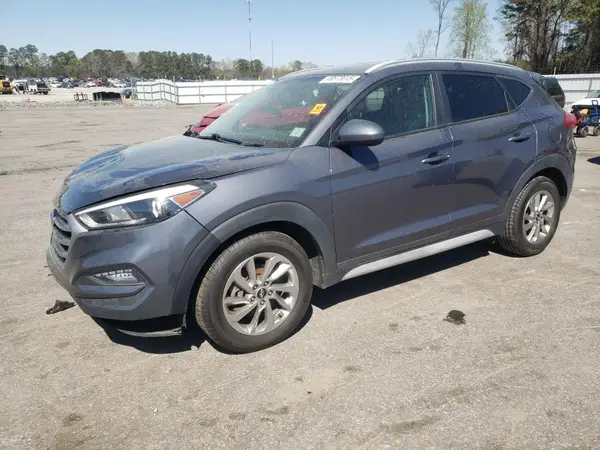 KM8J3CA43JU746317 2018 HYUNDAI TUCSON - Image 1