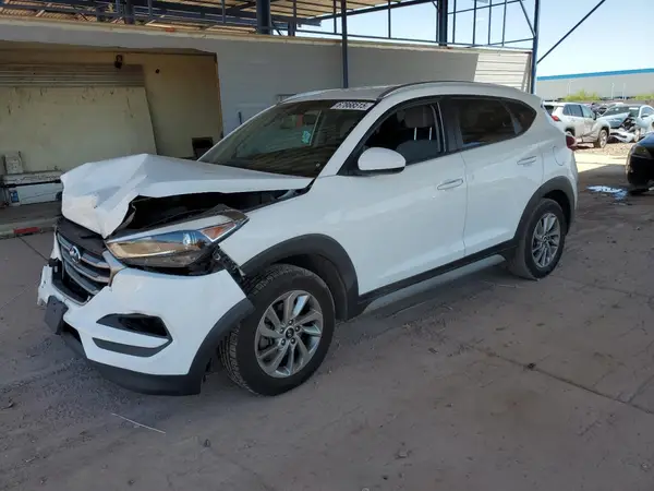 KM8J3CA43JU764087 2018 HYUNDAI TUCSON - Image 1