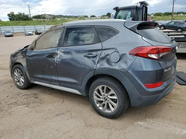 KM8J3CA43JU764770 2018 HYUNDAI TUCSON - Image 2